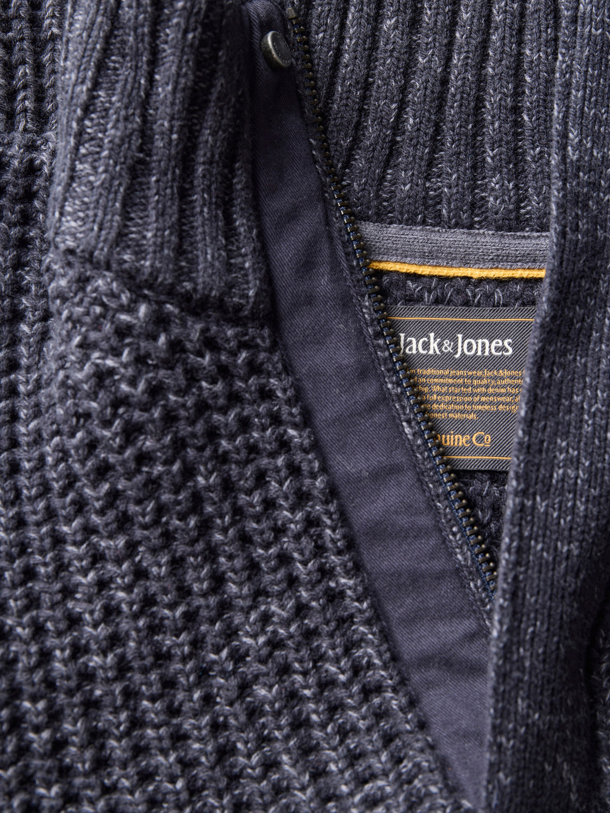 Πλεκτό με Ψηλό Γιακά και Half Zip JJ