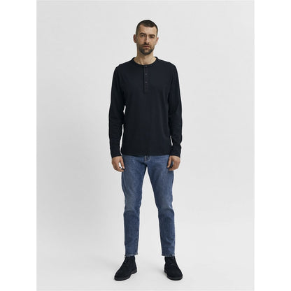 Slim Tapered Jean Selected