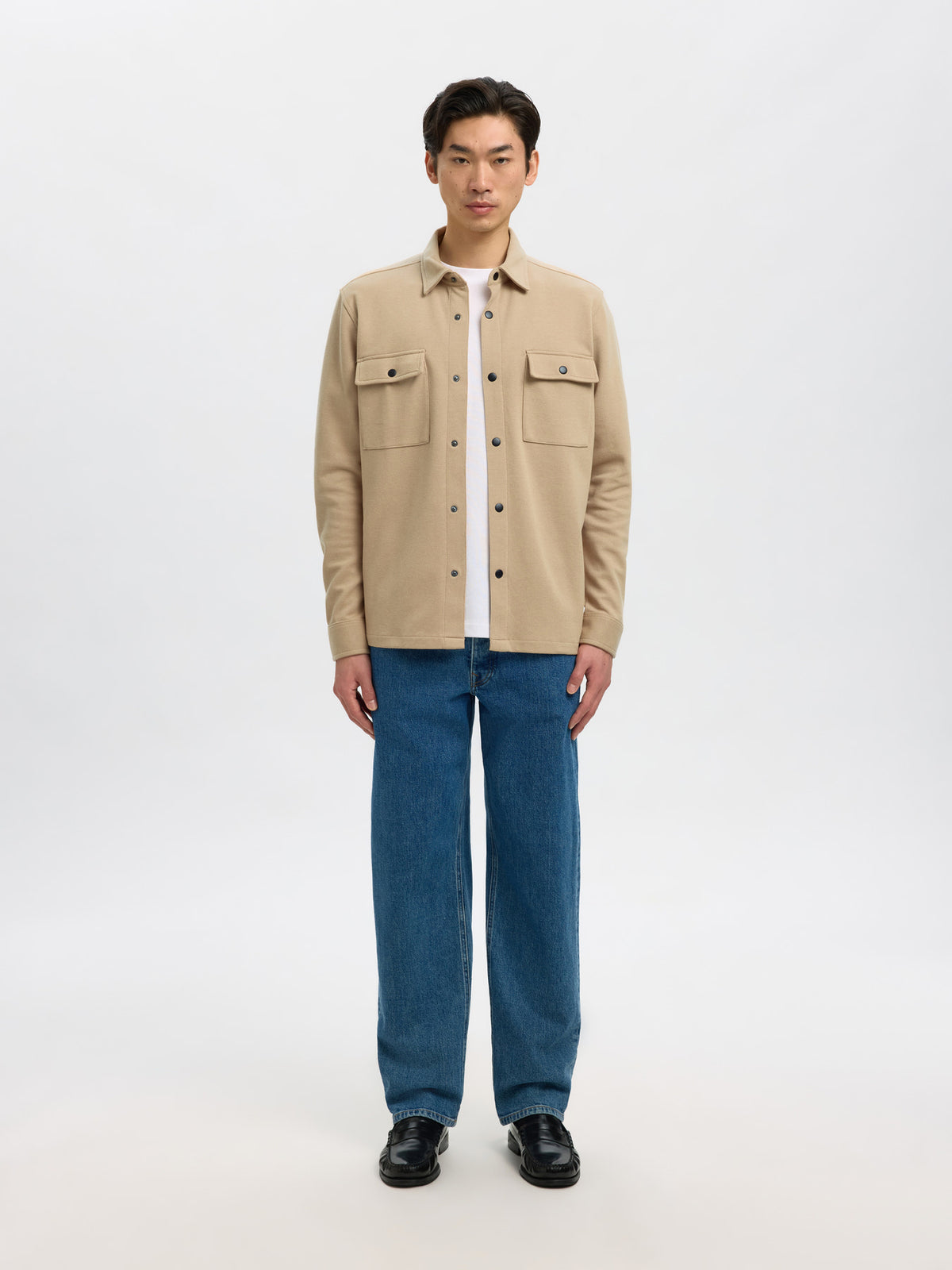 Minimal Overshirt Selected