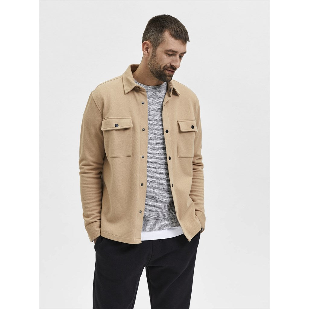 Minimal Overshirt Selected